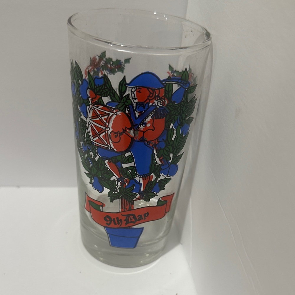 Vintage Indiana glass 12 Days of Christmas 9th day.